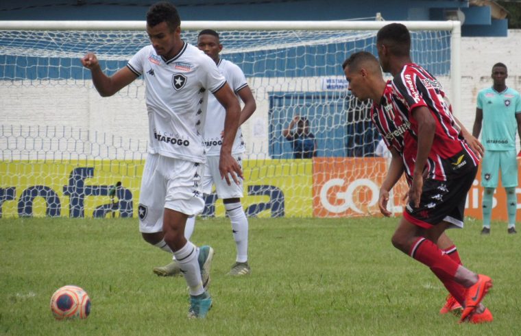 Botafogo perde de 2 a 0 para o Botafogo-SP e se despede da Copinha ...